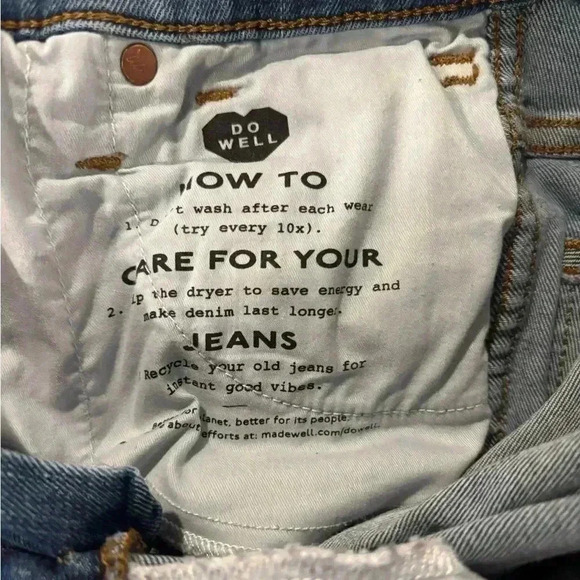 Madewell Highrise 10” Skinny Jeans Size 24P. 4 Button Closure. Rough Hem. - Picture 9 of 12